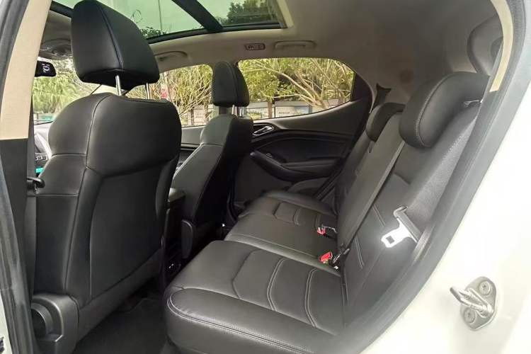 Used BYD Yuan New Energy 2018 EV360 Smart Connect Cool Edition