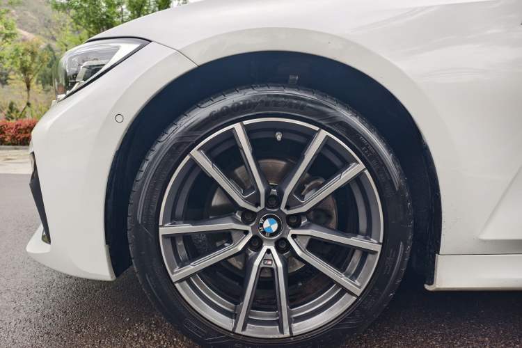 Used BMW 3 Series 2020 320Li M Sport Package Exterior 6