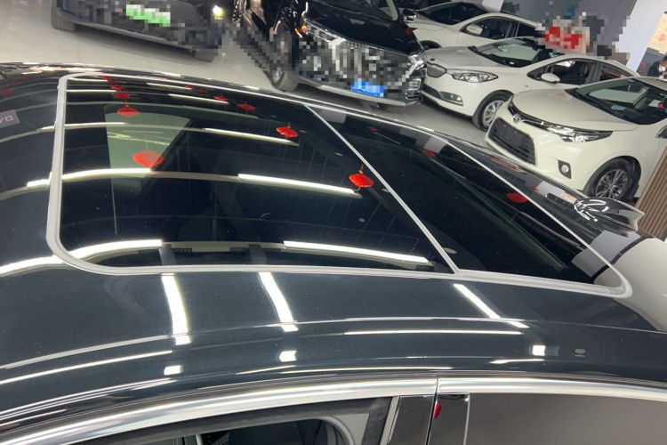 Used Hongqi H9 2020 2.0T Smart Connect Flagship Edition Roof