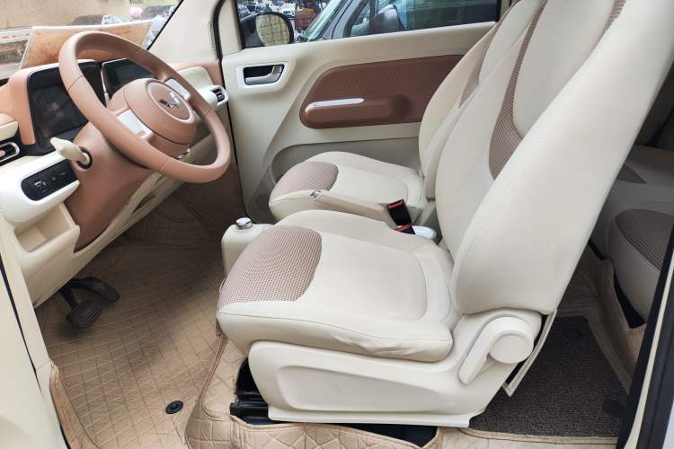 Used Wuling Hongguang MINIEV 2024 3rd Generation 215km Advanced Version