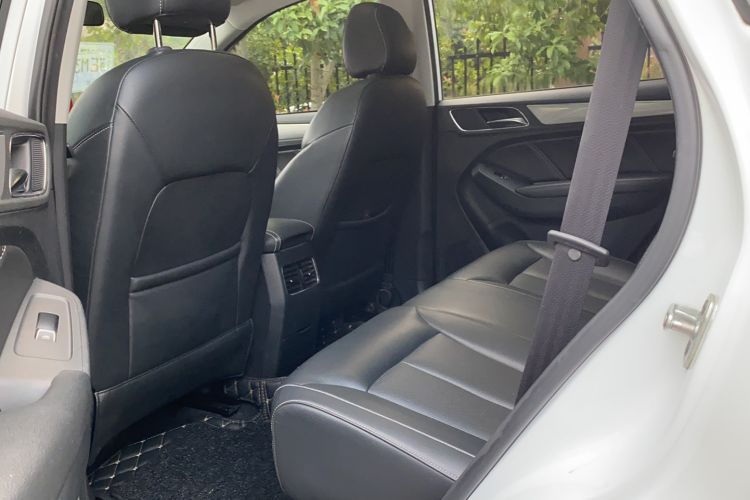 Used Roewe RX5 2016 20T Two-Wheel Drive Automatic Internet Smart Edition