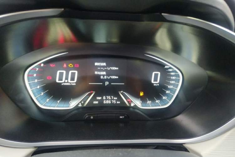 Used Baojun 360 2021 1.5L CVT Elite Version 77kW Odometer Close Up