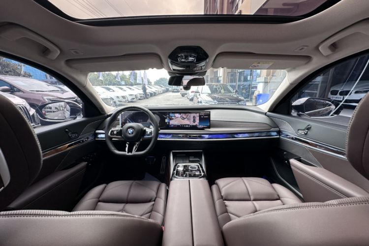 Used BMW 7 Series 2023 740Li Leading Model M Sport Package Interior 1