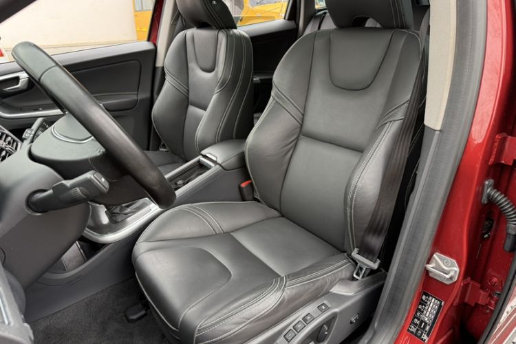 Used Volvo XC60 2016 T5 AWD Zhiyuan Edition
