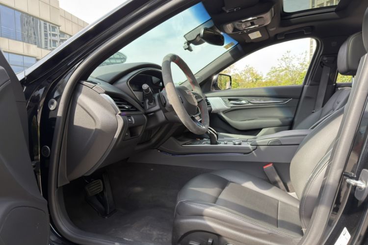 Used Cadillac CT5 2021 28T Luxury Model