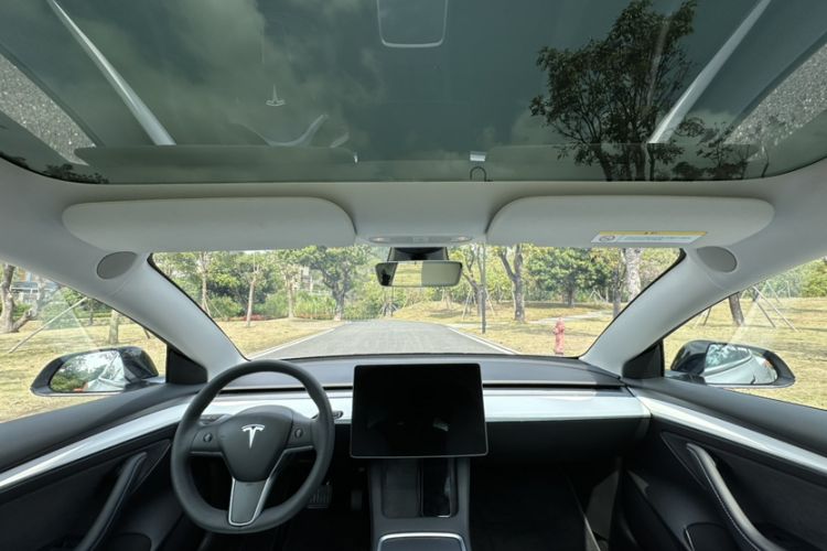 Used Tesla Model 3 2022 Rear-Wheel-Drive Version