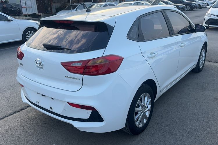 Used Hyundai Verna RV 2017 1.4L Automatic Cool Edition GLS China V Emission Standard
