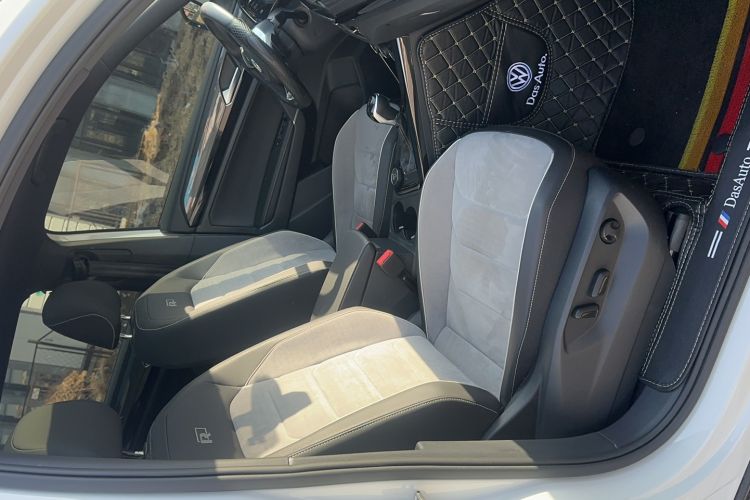 Used Volkswagen Tayron 2019 380TSI All-Wheel Drive R-Line China V-standard Interior 10