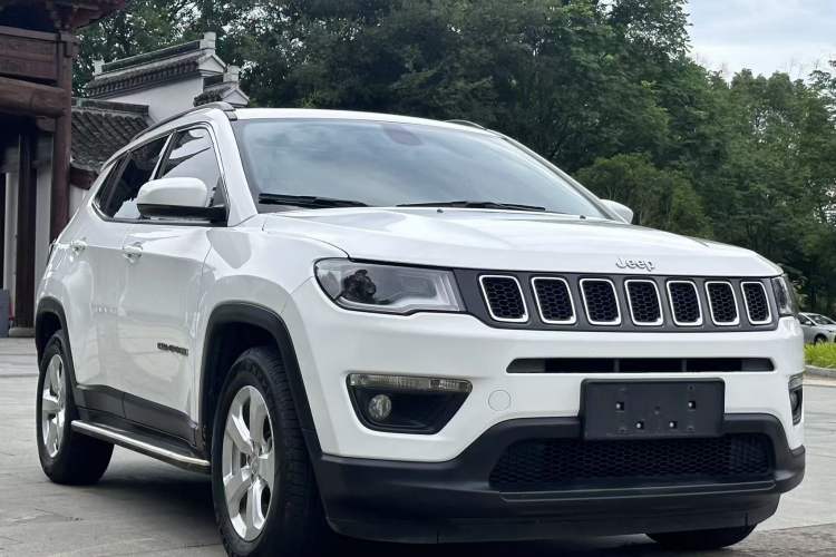 Used Jeep Compass 2019 220T Automatic Family Edition