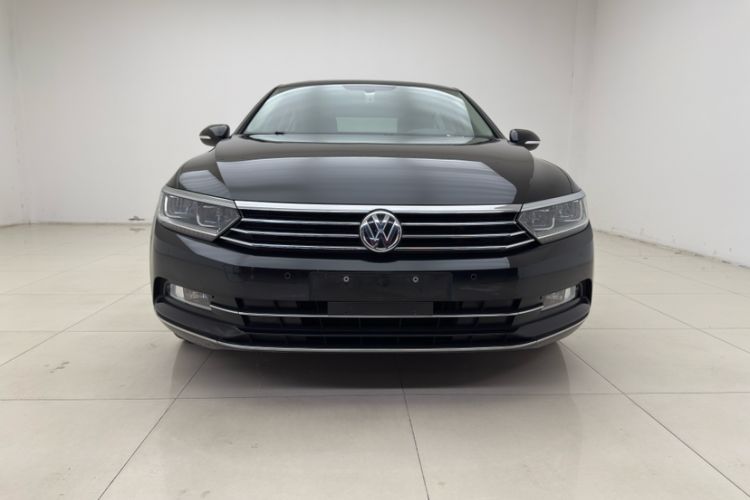 Used Volkswagen Magotan 2019 330TSI DSG Luxury Version China VI Standard
