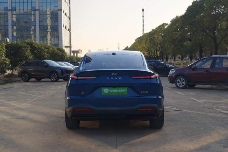 Used ONVO L60 2024 60 kWh Rear-Drive Version