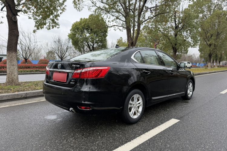 Used CHANGAN Raeton 2014 1.8T Automatic Elite Anniversary Edition China IV Standard
