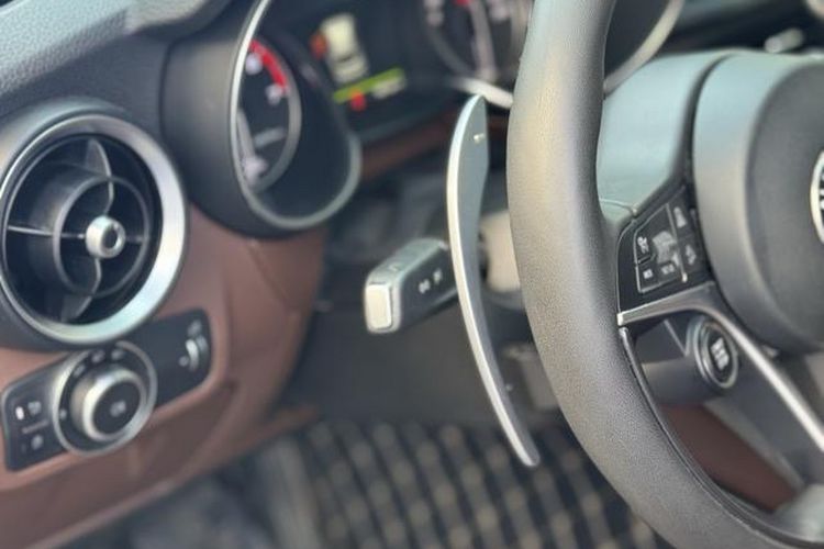 Used Alfa Romeo Stelvio 2017 2.0T 280HP Luxury Edition