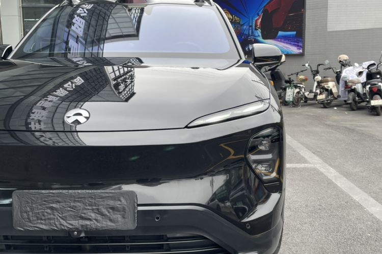 Used Nio ES7 2022 75 kWh Exterior 11