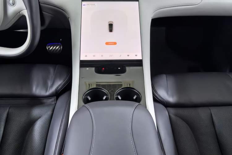 Used IM LS7 2023 90 kWh Elite Rear-Drive Version
