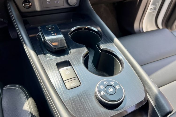 Used Nissan X-Trail 2023 e-POWER Ultra-Hybrid Dual-Motor All-Wheel-Drive Luxury Edition