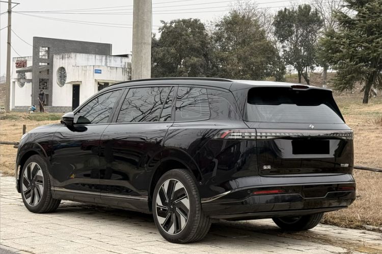 Used Dongfeng eπ eπ008 2024 636Max All-Electric Version 6 Seats
