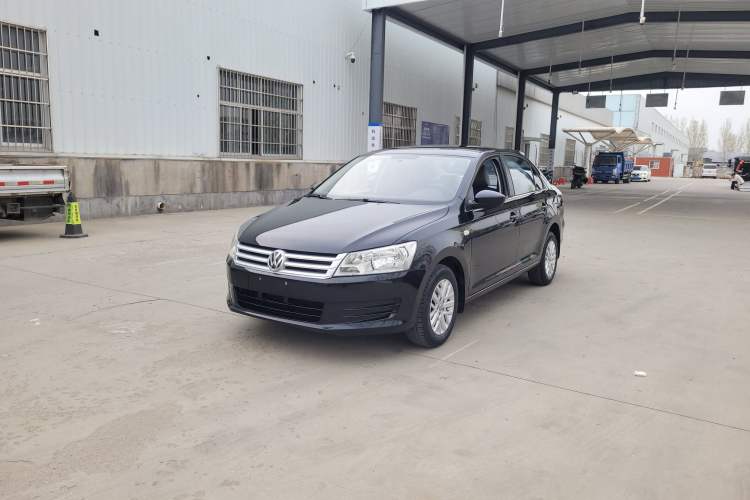 Used Volkswagen Santana 2015 1.6L Manual Fashion Edition