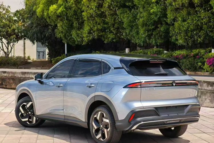 Used Baojun Yunhai 2024 140km Plug-in Hybrid Version
