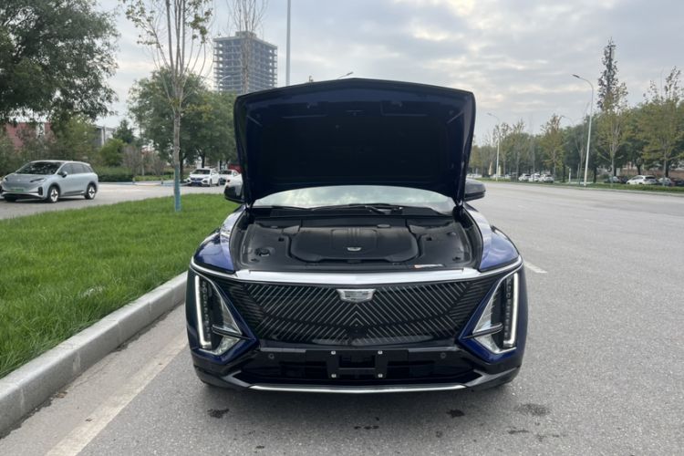 Used Cadillac LYRIQ 2022 Rear-Drive Long-Range Luxury Edition
