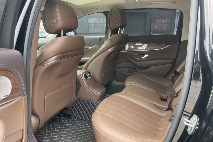 Used Mercedes-Benz E-Class 2023 Updated E 300 L Luxury Edition