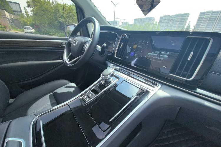 Used GAC Trumpchi M8 2021 Master Series 390T Ultimate Edition Interior 7