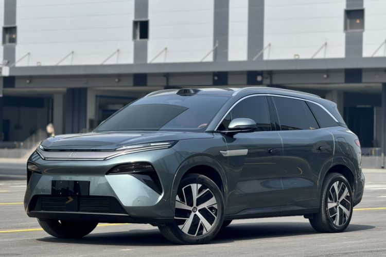 Used BYD Tang L 2025 EV with 670 km Range LiDAR and Premium Features