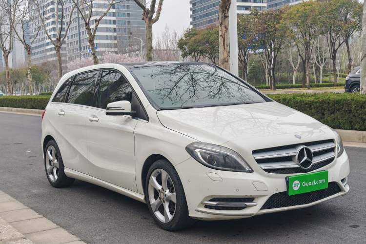 Used Mercedes-Benz B-Class 2012 B 200 Exterior 3