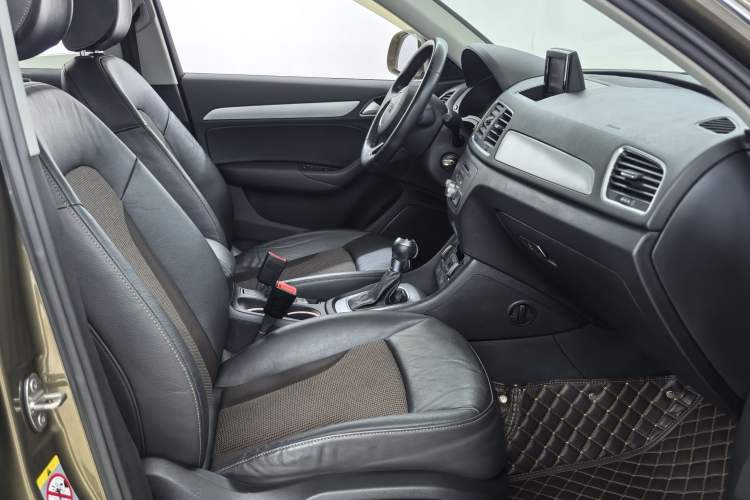 Used Audi Q3 2017 35 TFSI Fashion Model
