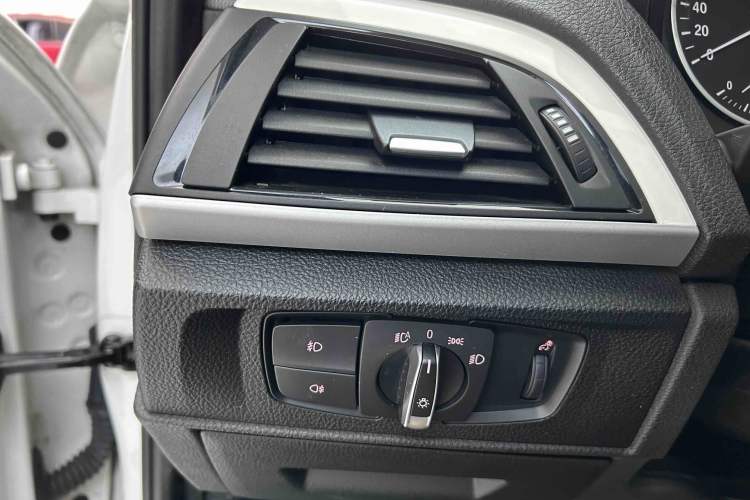 Used BMW 1 Series (Import) 2015 118i Urban Design Package