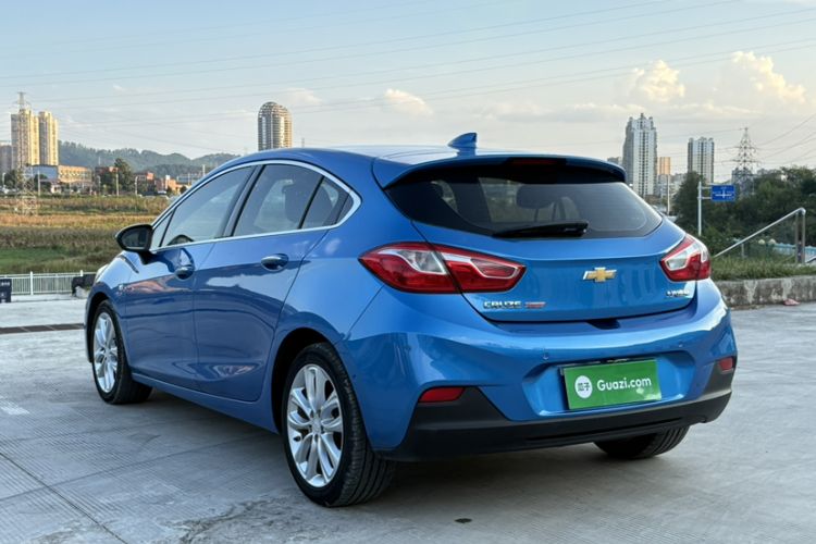 Used Chevrolet Cruze 2017 1.4T Hatchback Dual-Clutch Lingfeng Edition