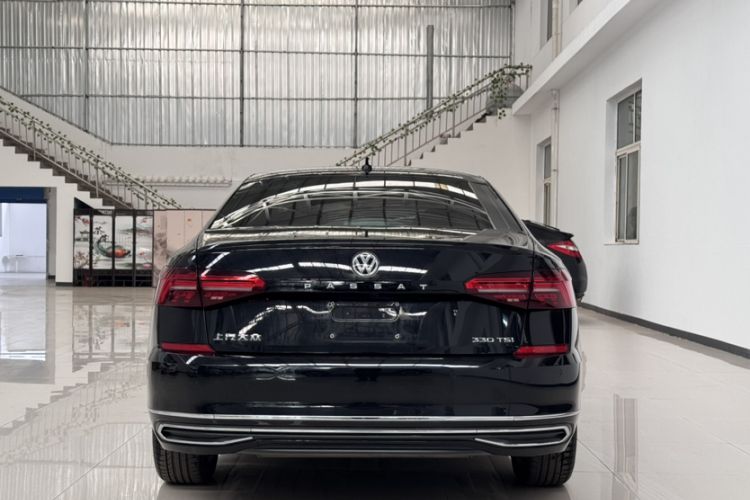 Used Volkswagen Passat 2019 330TSI Elite Edition China VI
