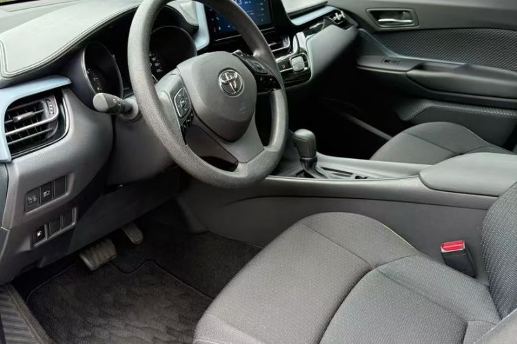 Used Toyota IZOA 2021 2.0L Yixing Version