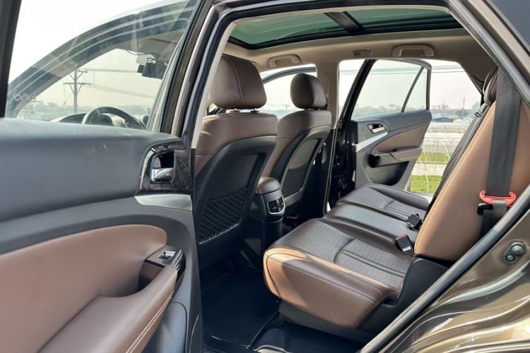 Used BYD S7 2017 2.0T Automatic Prestige Edition