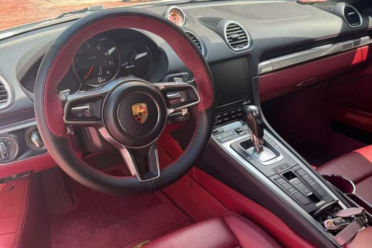 Used Porsche 718 2018 Boxster 2.0T