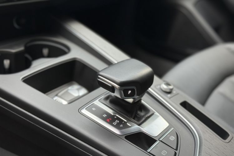 Used Audi A4 2021 allroad quattro Explorer
