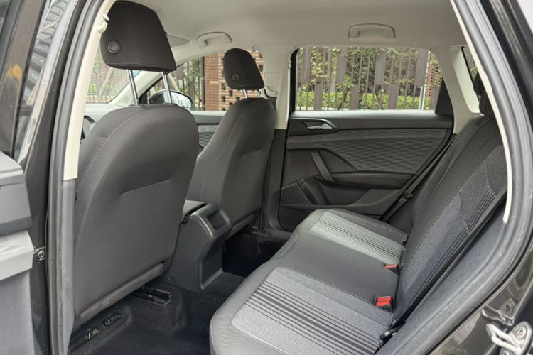 Used Volkswagen Tharu 2021 280TSI Two-Wheel Drive Trend Edition Interior 10