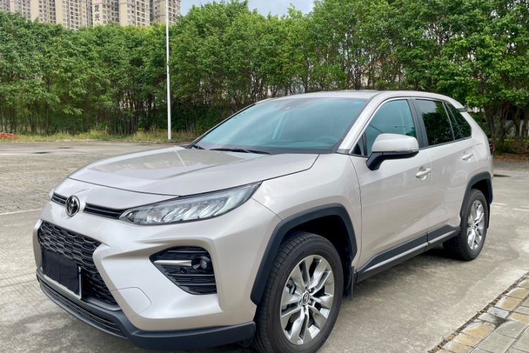 Used Toyota Wildlander 2024 2.0L CVT Two-Wheel Drive Leading Edition