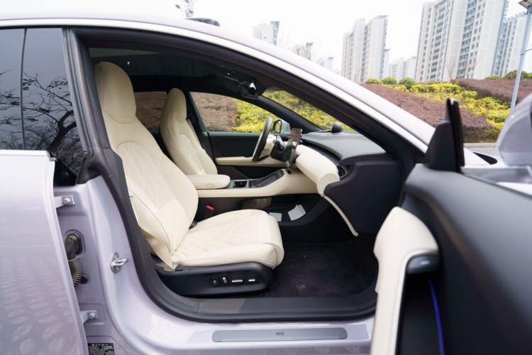 Used Nio ET5 2025 75 kWh