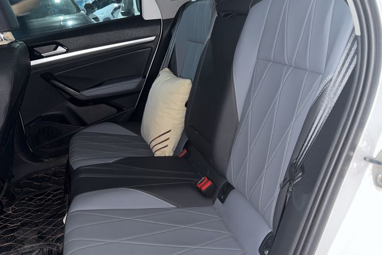 Used Volkswagen Lavida 2023 1.5L Automatic 5 Million Edition Left Rear Seat