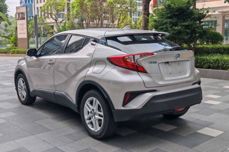 Used Toyota C-HR 2022 2.0L Comfort Edition Exterior 3