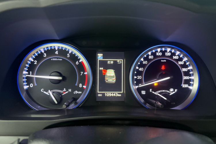 Used Toyota Highlander 2018 2.0T Four-Wheel Drive Knight Edition 7 Seats China VI Standard