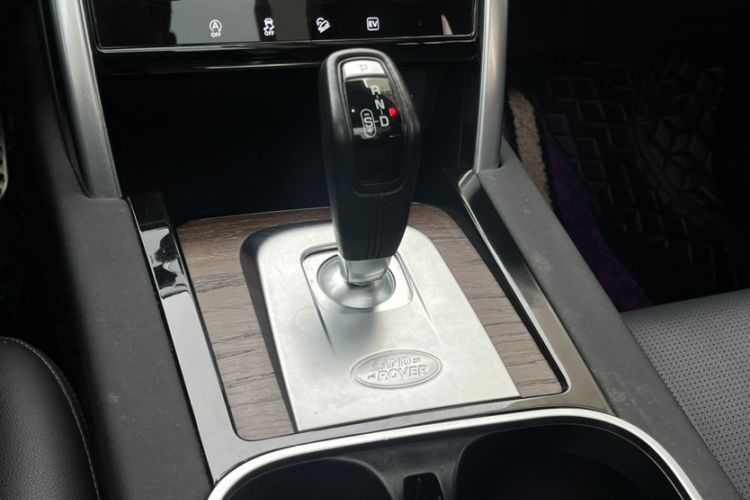 Used Land Rover Discovery Sport New Energy 2021 P300e Performance Tech Edition
