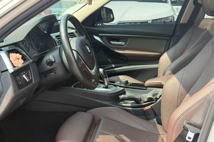 Used BMW 3 Series 2018 318Li
