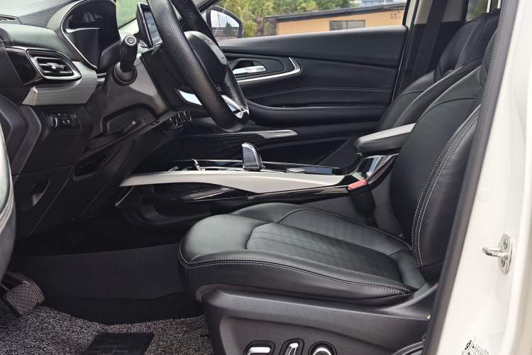 Used EXEED Lingyun 2019 1.6T Two-Wheel Drive Diamond Edition