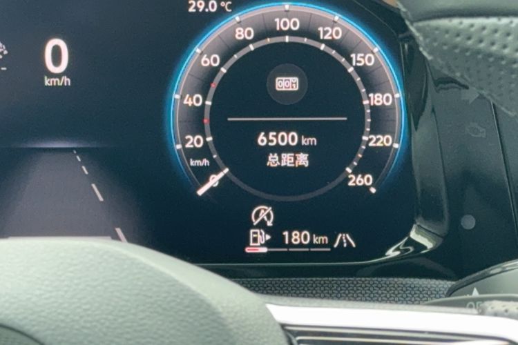 Used Volkswagen Golf 2025 300TSI R-Line Odometer Close Up