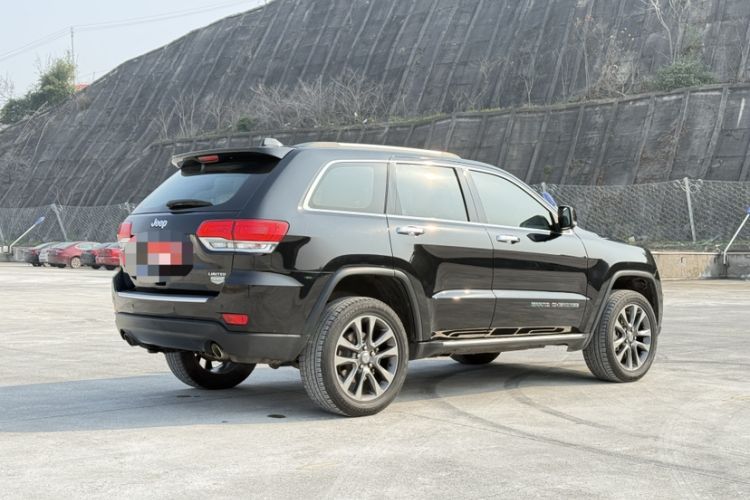 Used Jeep Grand Cherokee (Import) 2017 3.0L Elite Navigation Edition