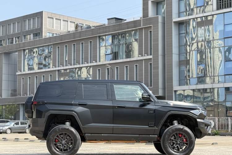 Used Brave warrior 917 2023 Range-Extended Base Model
