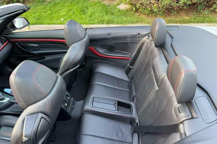 Used BMW 4 Series 2014 420i Convertible Sports Design Package Interior 3