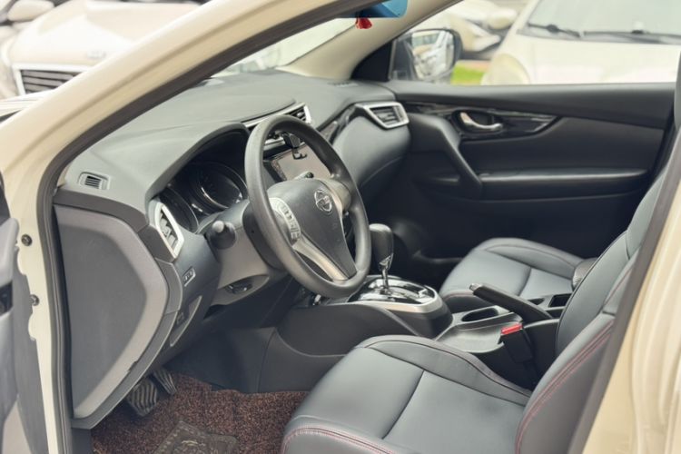 Used Nissan Qashqai 2016 2.0L CVT Elite Edition